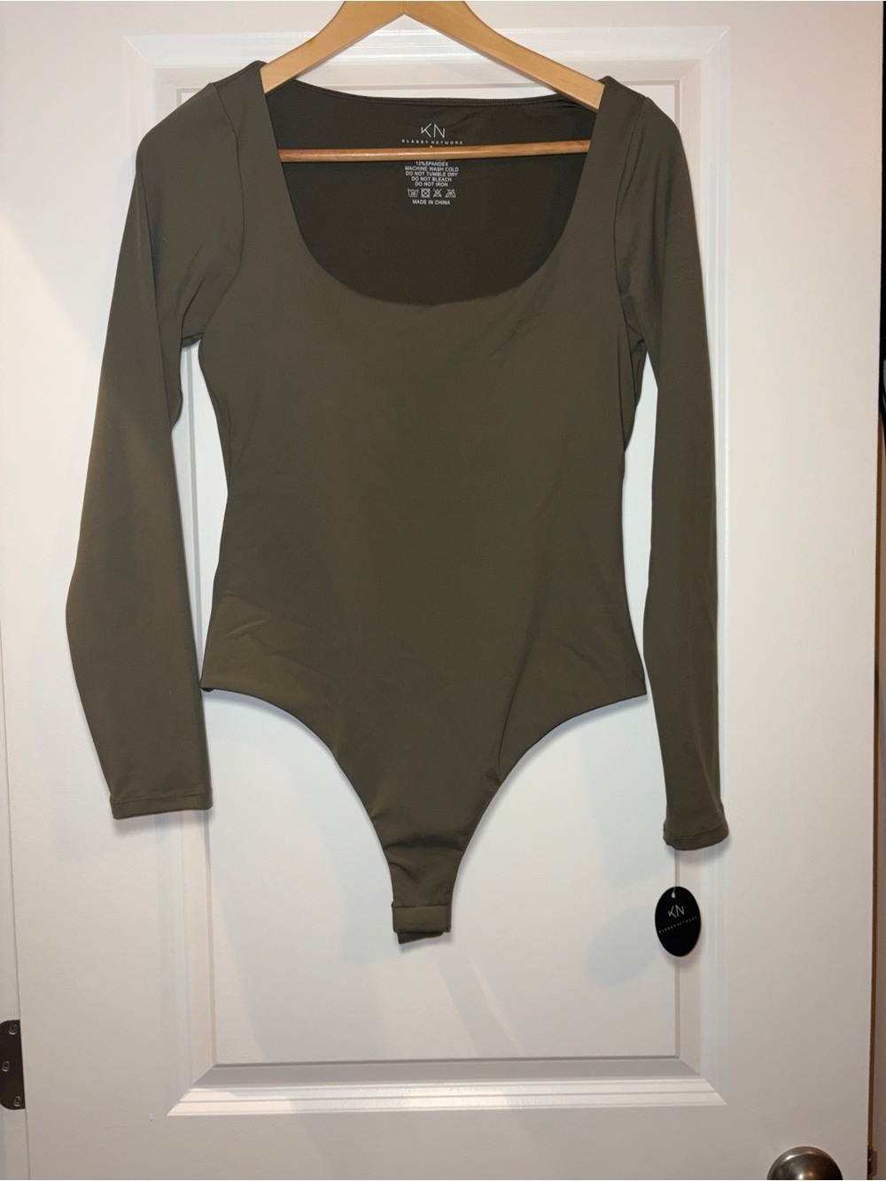 Klassy Network | NWT Olive Scoop Neck Long Sleeve Bodysuit w/pads